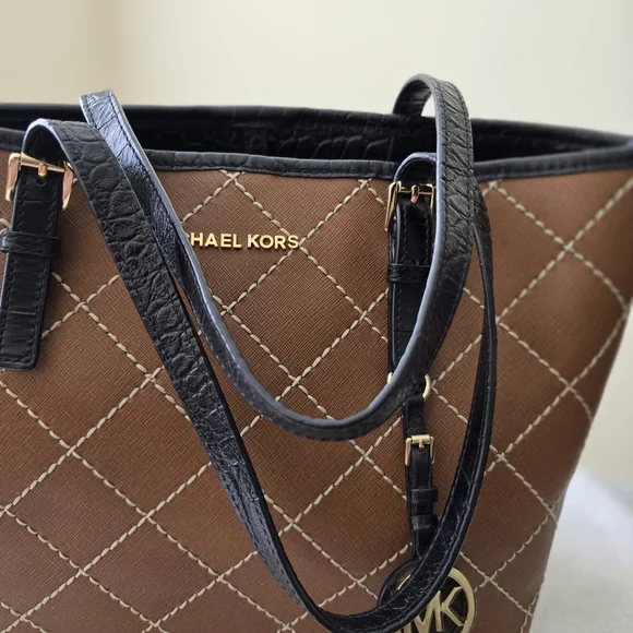 Michael Kors Satchel with Wallet Set - Picture 5 of 16